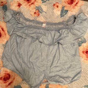 Used once it fits like a size M in good condition